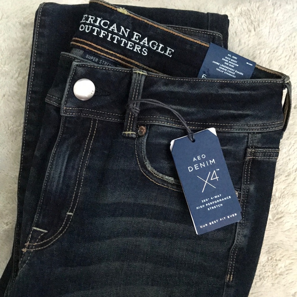 AEO Denim Super Stretch Kick Boot size 6